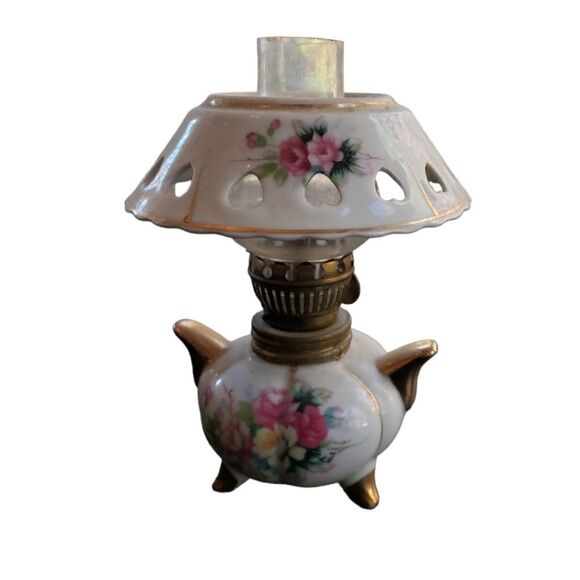 Mid Century Cabbage Rose Mini Oil Lamp - Picture 1 of 6